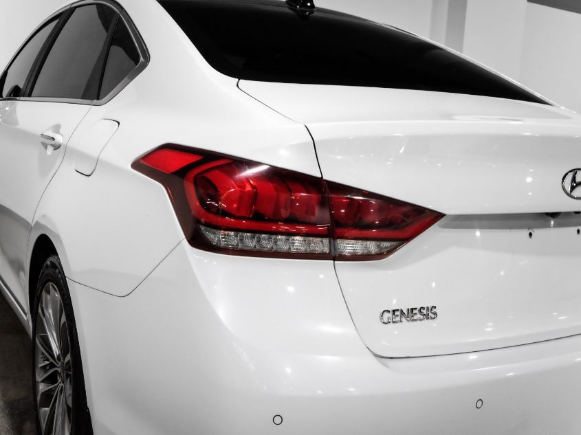 2015 HYUNDAI GENESIS 3.8L KMHGN4JE7FU032989