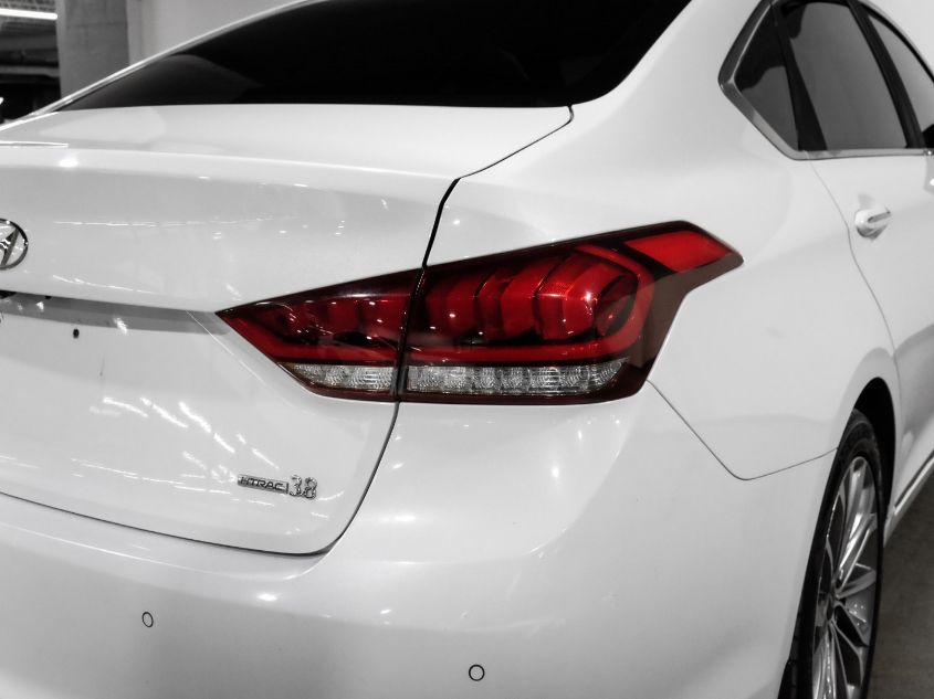 2015 HYUNDAI GENESIS 3.8L KMHGN4JE7FU032989