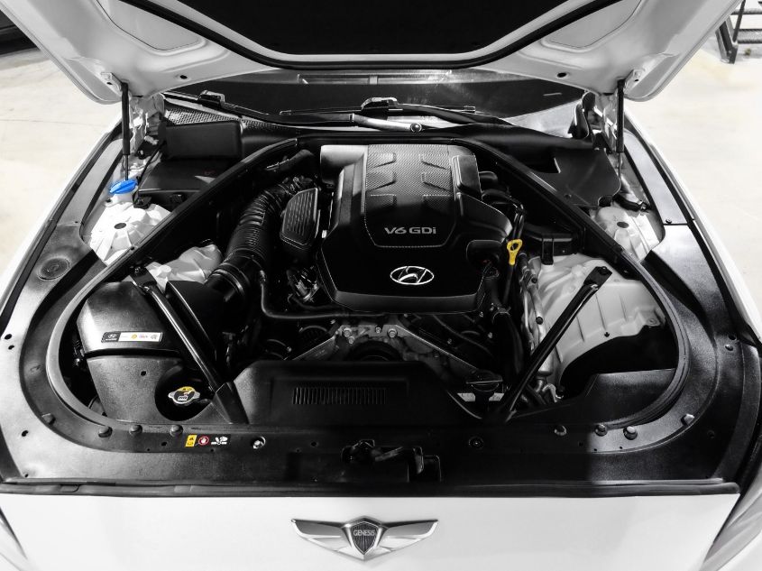 2015 HYUNDAI GENESIS 3.8L KMHGN4JE7FU032989