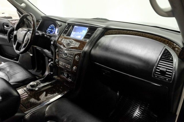 2016 INFINITI QX80 JN8AZ2NE9G9126510