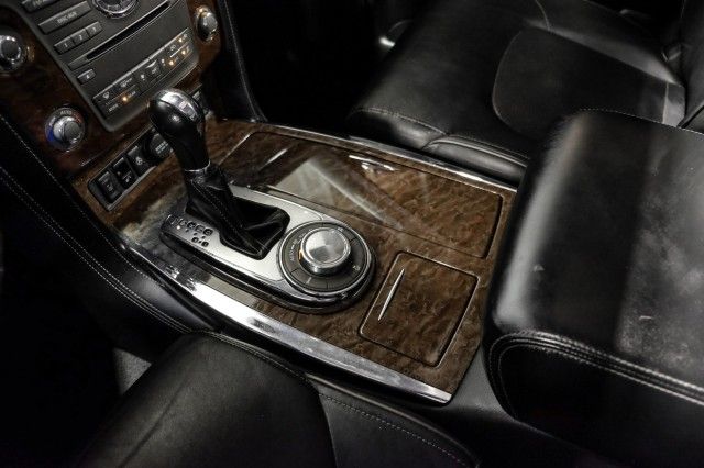 2016 INFINITI QX80 JN8AZ2NE9G9126510