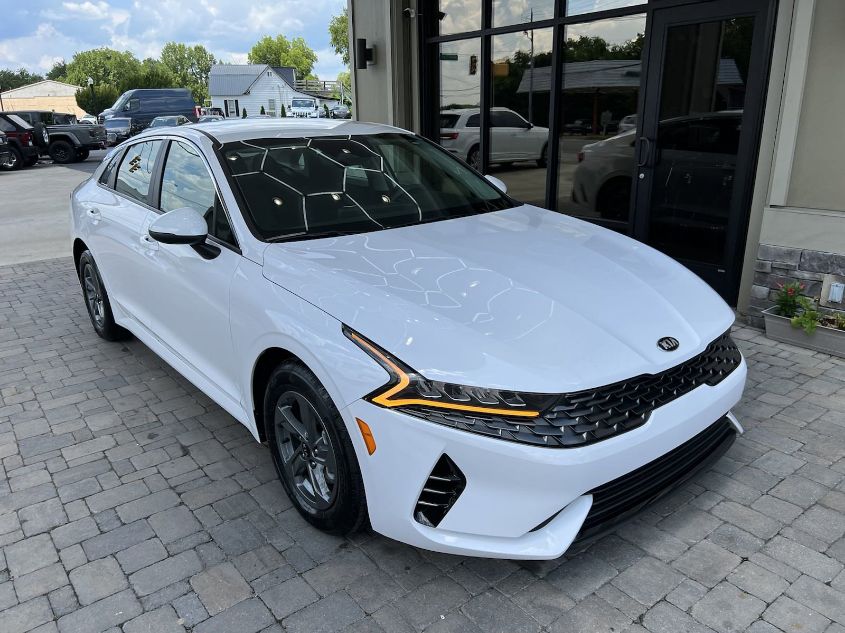 2021 KIA K5 LX 5XXG24J28MG039925