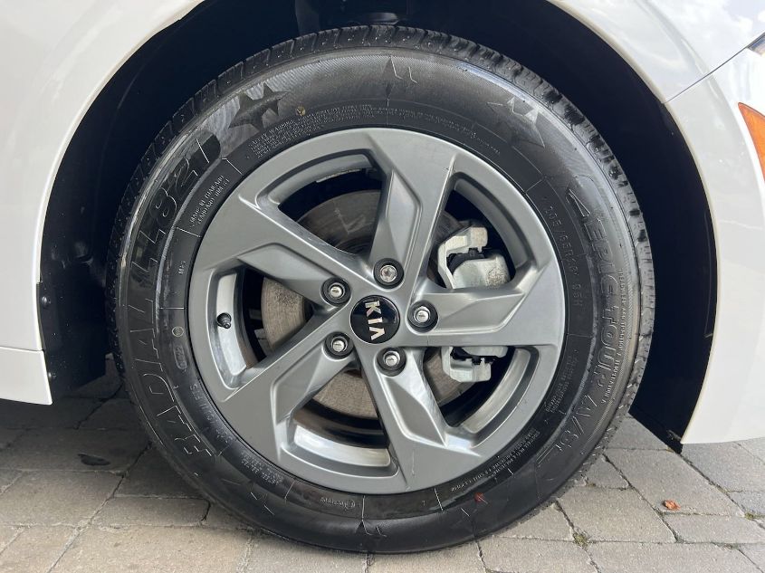 2021 KIA K5 LX 5XXG24J28MG039925