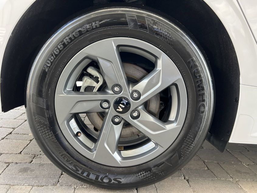 2021 KIA K5 LX 5XXG24J28MG039925