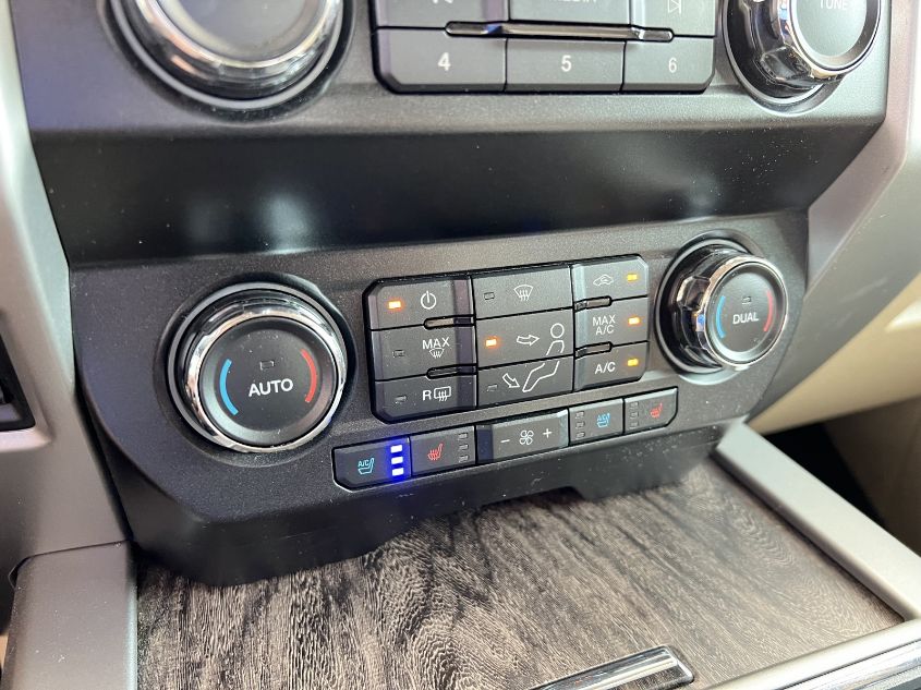 2019 FORD F250 SUPER DUTY 1FT7W2B62KEE39863