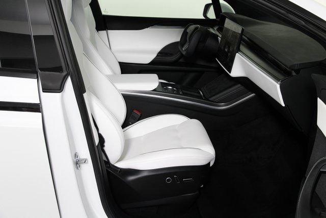 2022 TESLA MODEL X 7SAXCBE63NF341726