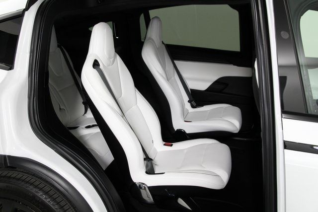 2022 TESLA MODEL X 7SAXCBE63NF341726
