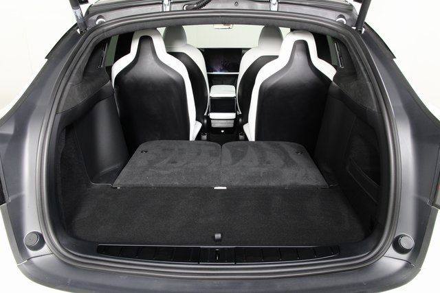 2022 TESLA MODEL X 7SAXCBE63NF341726