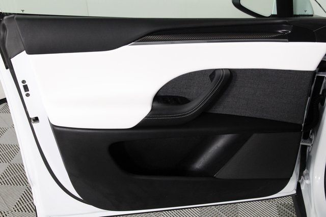 2022 TESLA MODEL X 7SAXCBE63NF341726