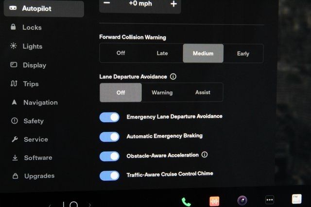 2022 TESLA MODEL X 7SAXCBE63NF341726