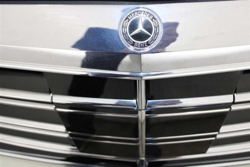 2019 MERCEDES-BENZ S 560 4MATIC WDDUG8GB1KA483231