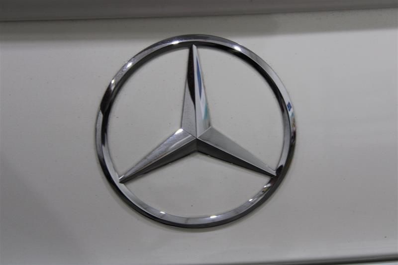 2019 MERCEDES-BENZ S 560 4MATIC WDDUG8GB1KA483231
