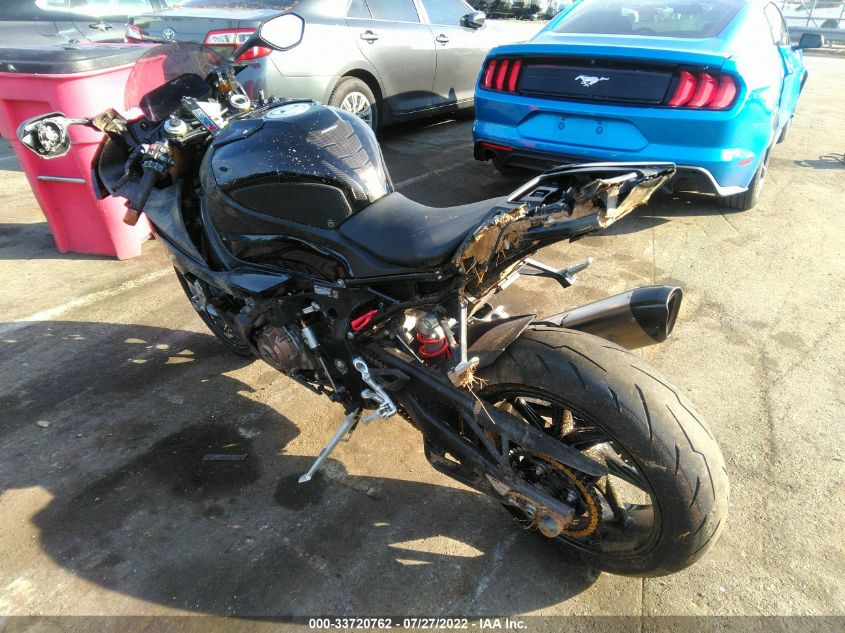 2022 BMW S 1000 RR WB10E2307N6F28504