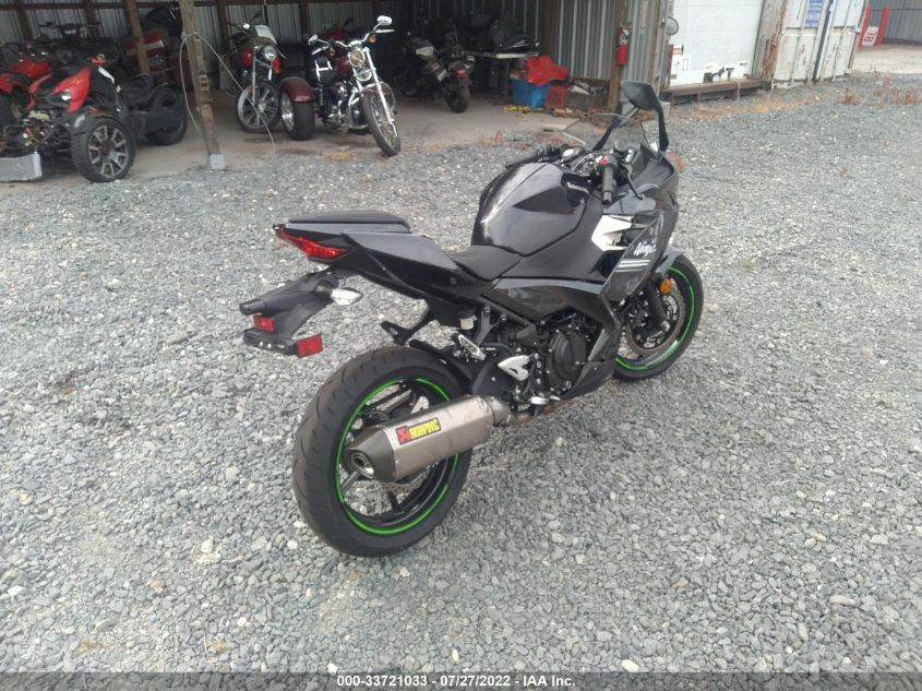 2022 KAWASAKI EX400 JKAEXKH12NDAJ2058