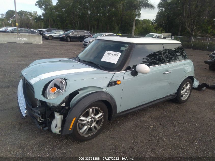 2013 MINI COOPER HARDTOP WMWSU3C55DT688729
