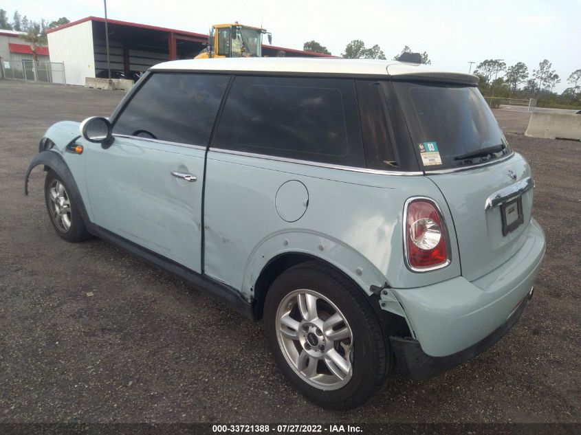 2013 MINI COOPER HARDTOP WMWSU3C55DT688729