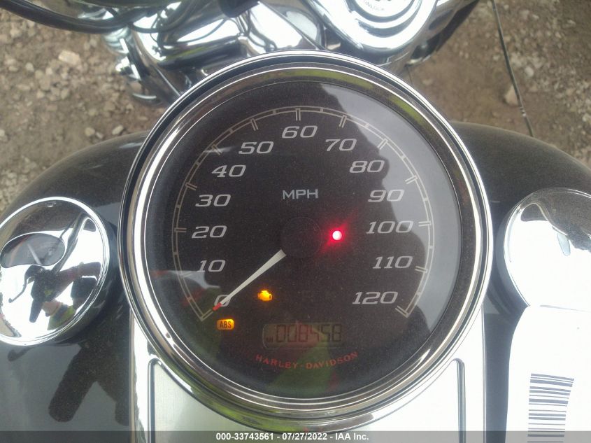 2021 HARLEY-DAVIDSON FLHR 1HD1FBC19MB613181