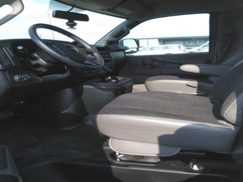 2021 CHEVROLET EXPRESS G2500 1GCWGAFP6M1186899
