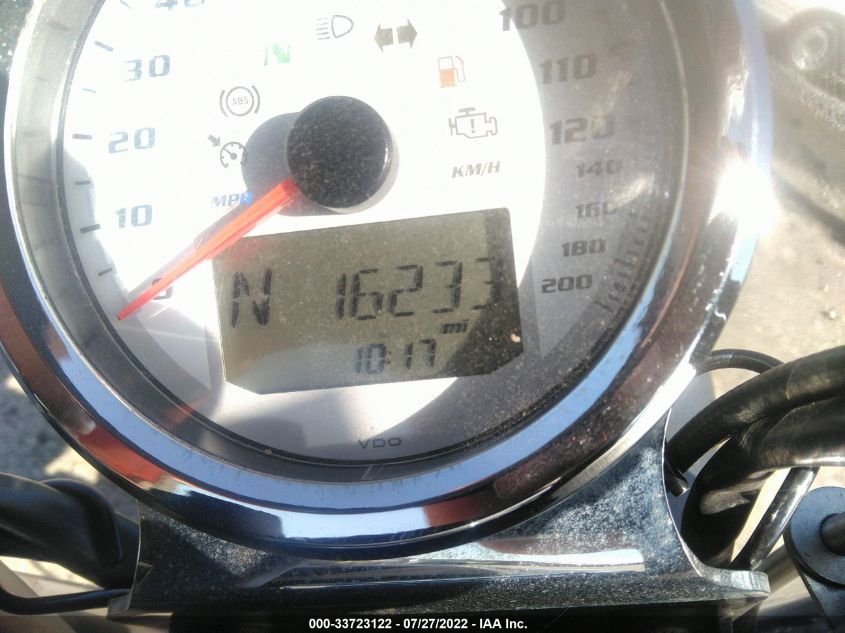 2015 VICTORY MOTORCYCLES VEGAS 8-BALL 5VPGA36N0F3043794