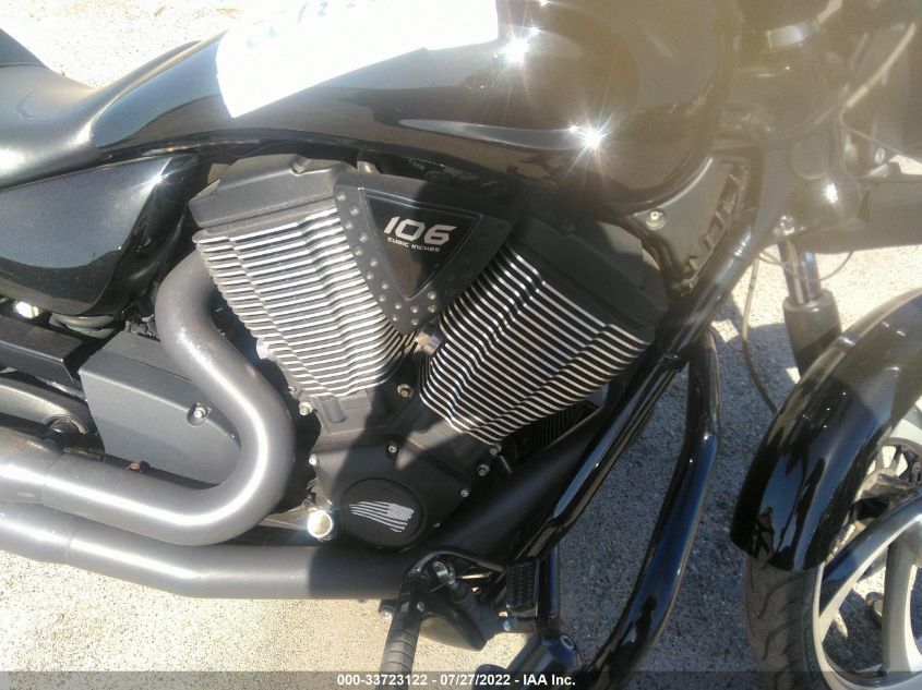 2015 VICTORY MOTORCYCLES VEGAS 8-BALL 5VPGA36N0F3043794