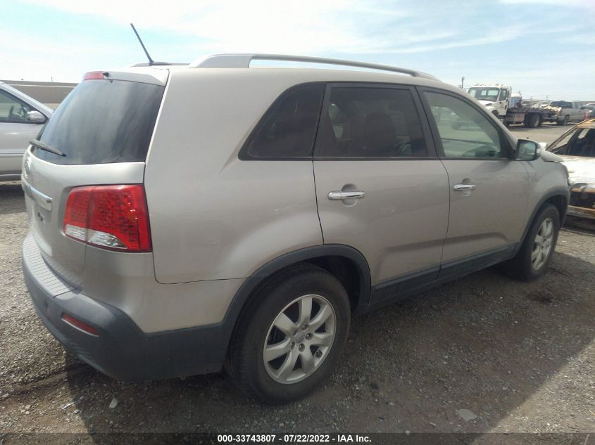 2013 KIA SORENTO LX 5XYKT4A6XDG384427