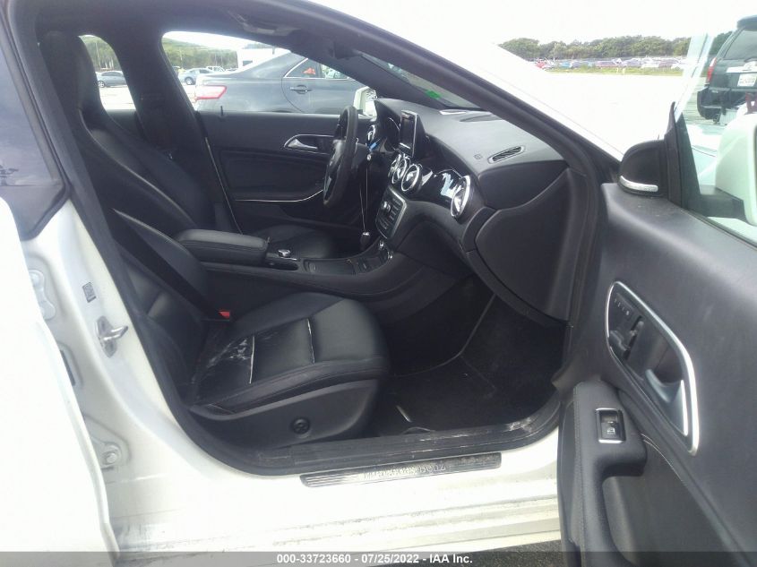 2014 MERCEDES-BENZ CLA-CLASS CLA 250 WDDSJ4EB7EN104427