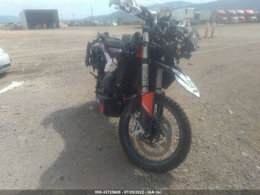 2019 KTM 790 ADVENTURE R - VBKTR3402KM764926