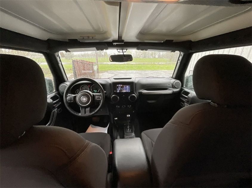 2018 JEEP WRANGLER JK UNLIMITED SPORT S 1C4BJWDG1JL858657