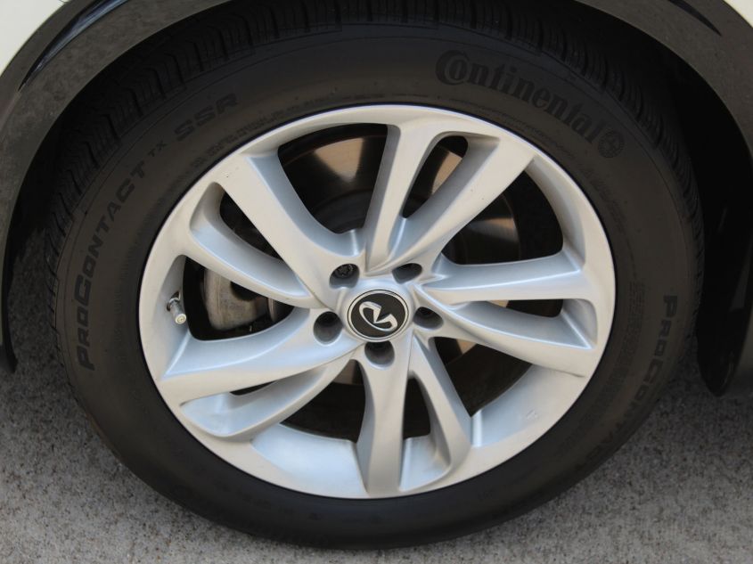 2018 INFINITI QX30 PURE/ESSENTIAL/LUXE/SPORT SJKCH5CP1JA003140