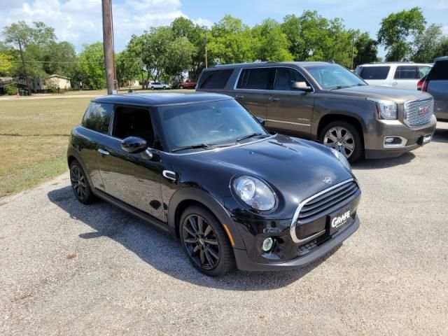 2021 MINI COOPER WMWXR3C04M2N83228