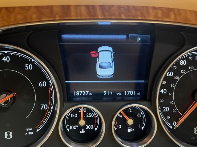 2018 BENTLEY FLYING SPUR V8 SCBET9ZA0JC066256