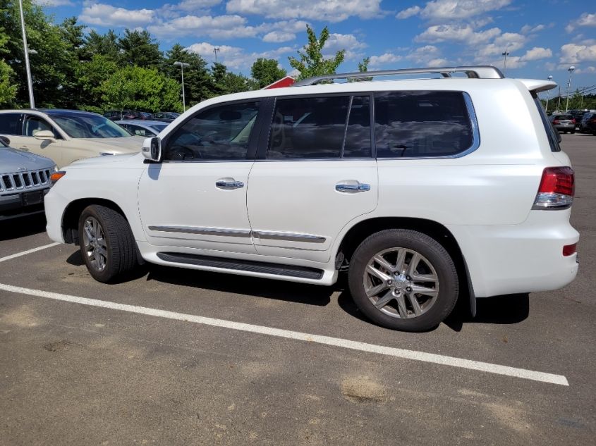 2014 LEXUS LX 570 JTJHY7AX8E4161595