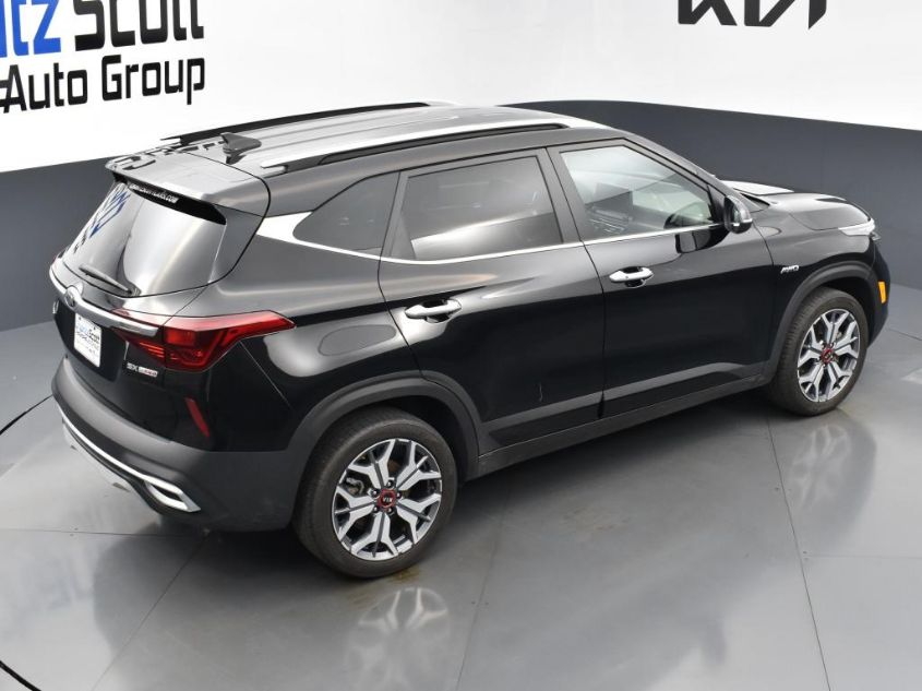 2021 KIA SELTOS SX KNDETCA26M7166583