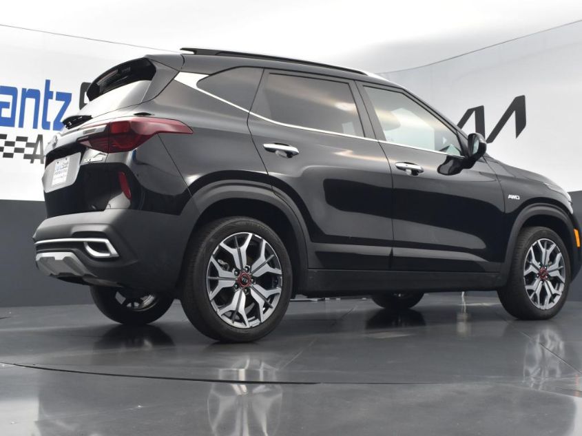 2021 KIA SELTOS SX KNDETCA26M7166583