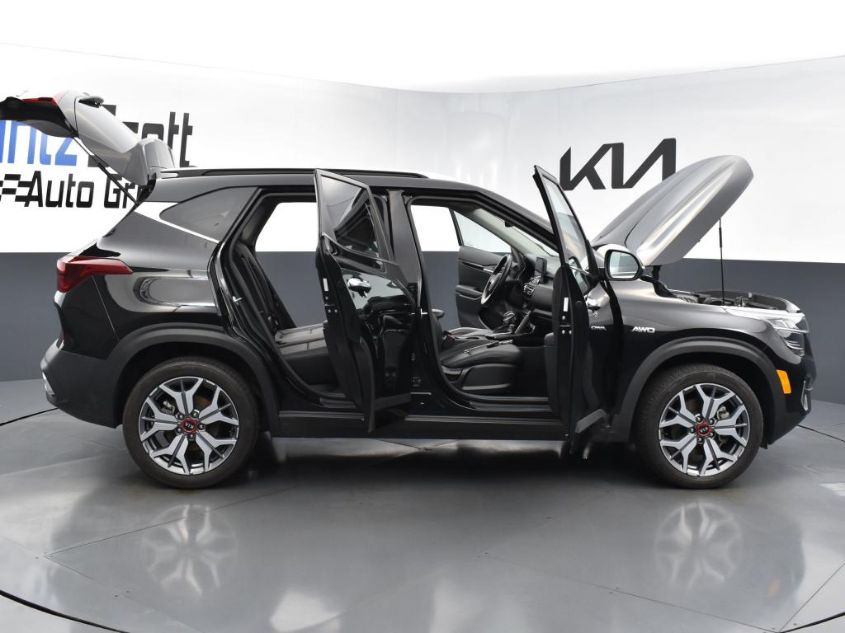 2021 KIA SELTOS SX KNDETCA26M7166583