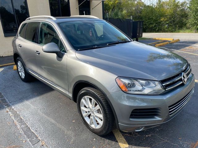 2014 VOLKSWAGEN TOUAREG SPORT WVGEF9BPXED005690