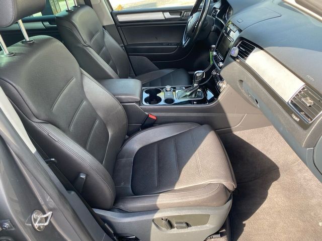 2014 VOLKSWAGEN TOUAREG SPORT WVGEF9BPXED005690