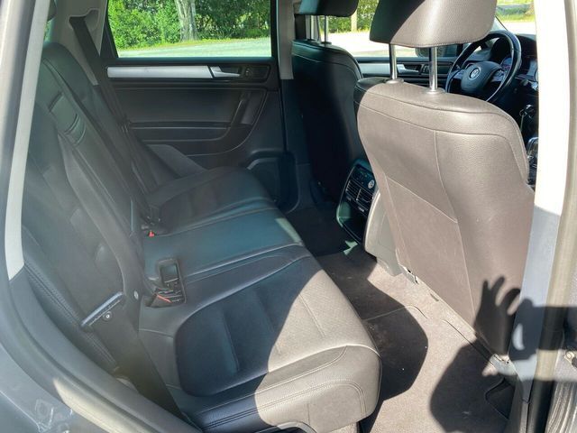 2014 VOLKSWAGEN TOUAREG SPORT WVGEF9BPXED005690