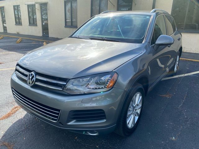 2014 VOLKSWAGEN TOUAREG SPORT WVGEF9BPXED005690