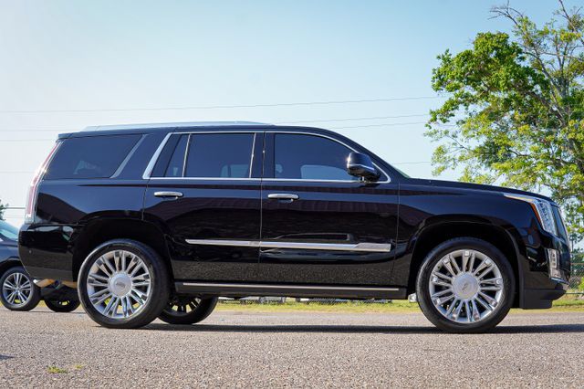 2018 CADILLAC ESCALADE PLATINUM 1GYS3DKJ8JR300115