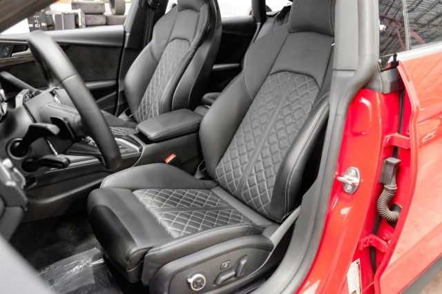 2019 AUDI S5 PRESTIGE WAUC4CF58KA074346