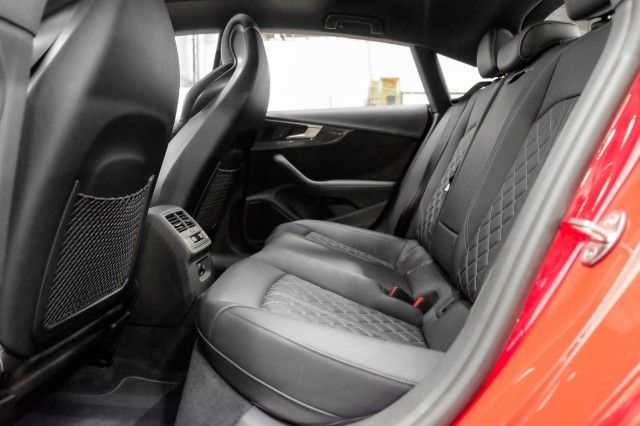 2019 AUDI S5 PRESTIGE WAUC4CF58KA074346