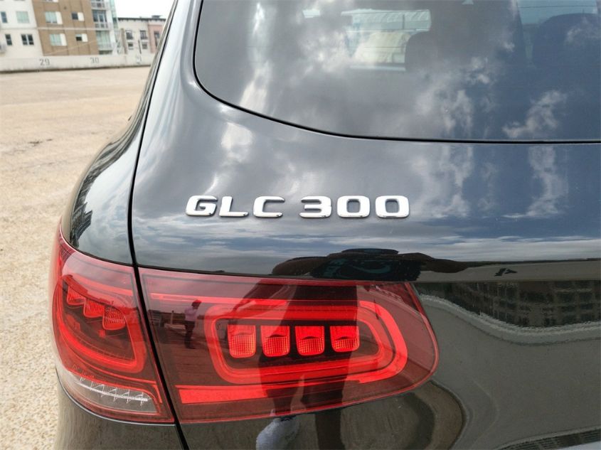 2020 MERCEDES-BENZ GLC 300 WDC0G8DB4LF728230
