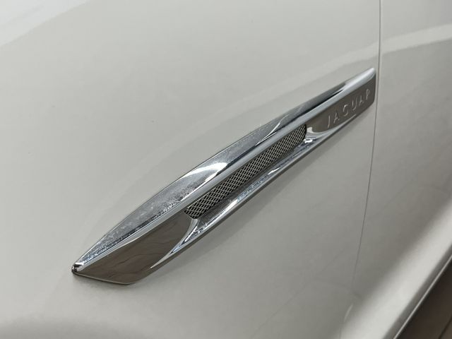2013 JAGUAR XJ XJL PORTFOLIO SAJWJ2GD6D8V48038