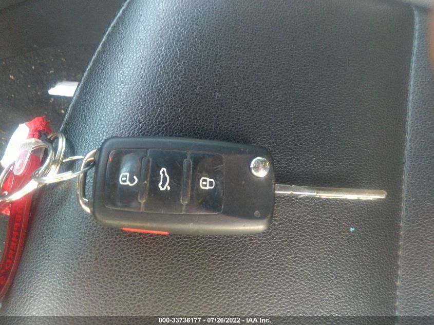 2014 VOLKSWAGEN BEETLE COUPE 1.8T 3VWH07AT3EM654495