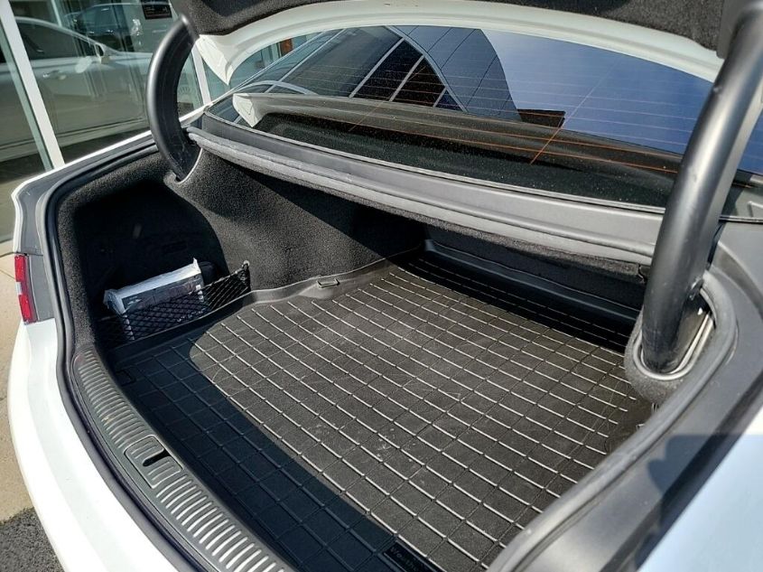 2020 GENESIS G90 PREMIUM KMTF34PA0LU075514