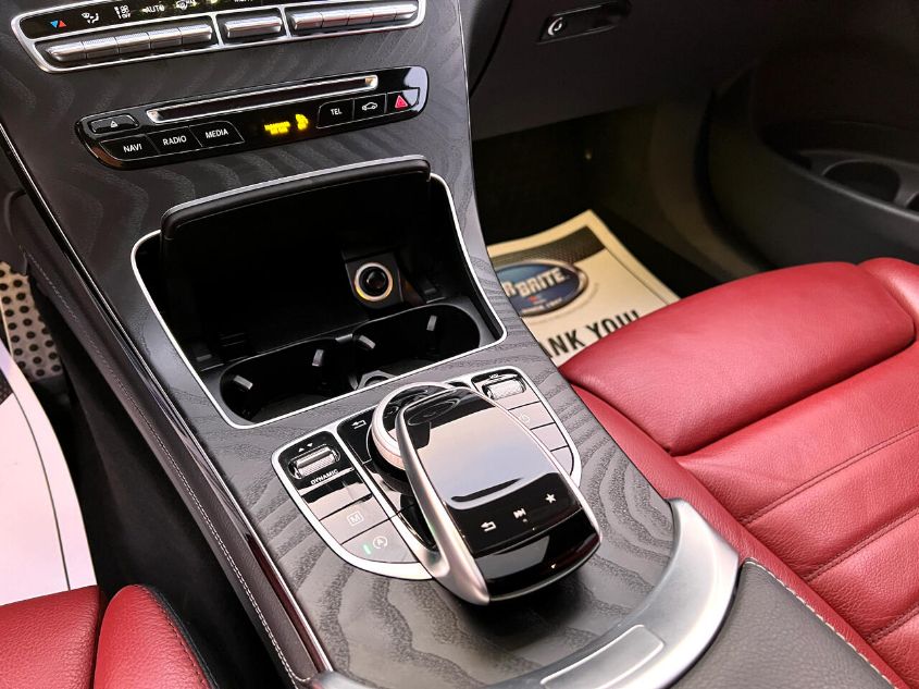 2018 MERCEDES-BENZ GLC GLC 300 WDC0J4KB7JF300937