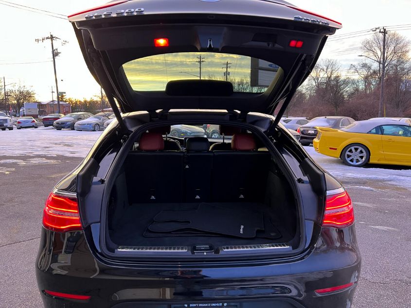 2018 MERCEDES-BENZ GLC GLC 300 WDC0J4KB7JF300937