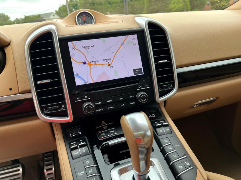 2017 PORSCHE CAYENNE WP1AA2A27HKA83440