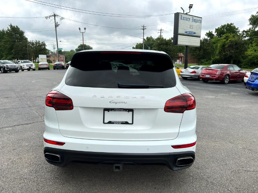 2017 PORSCHE CAYENNE WP1AA2A27HKA83440